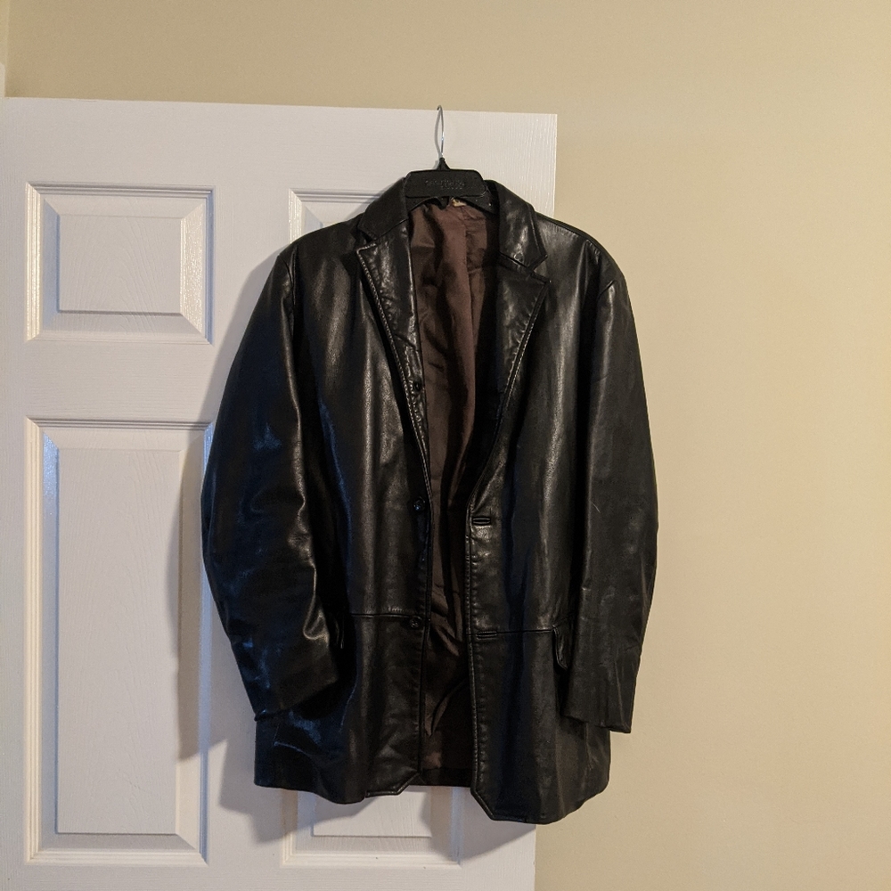 | vintage men's banana republic leather jacket |